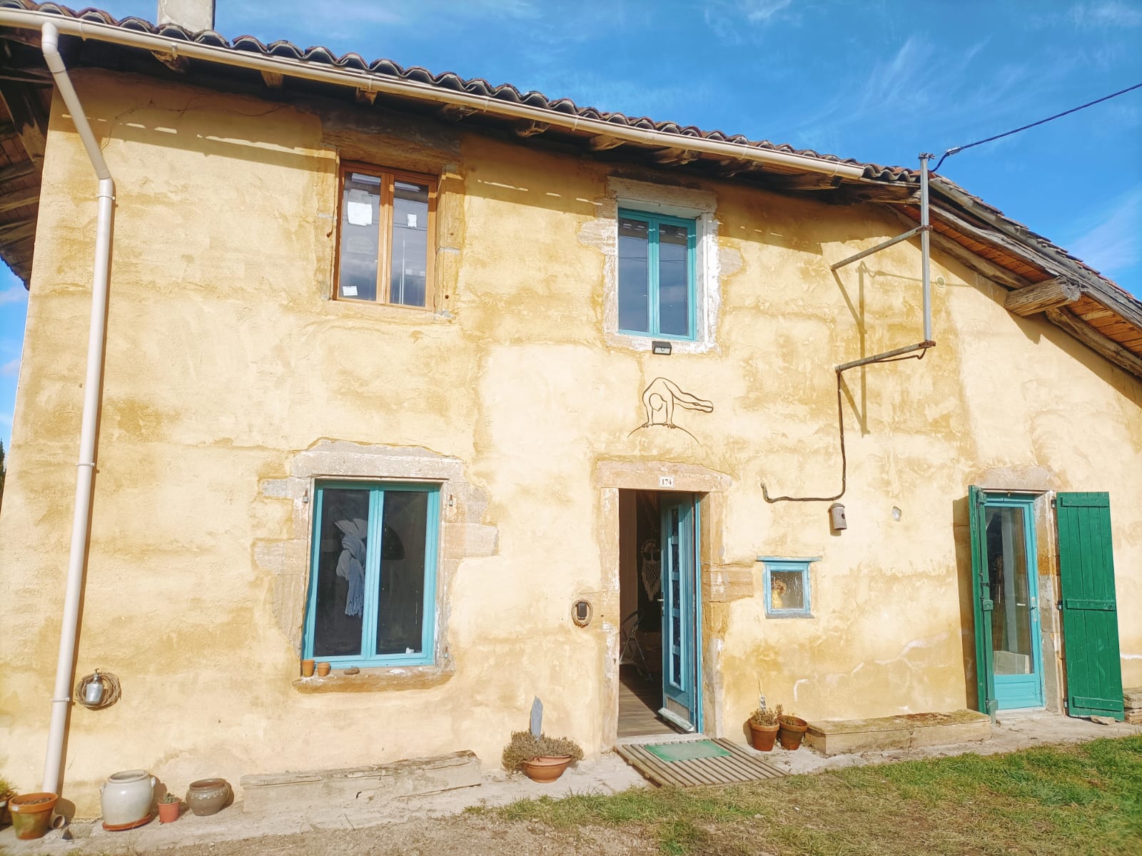 WhatsApp Image 202tb5-02-18 at 10.10.19